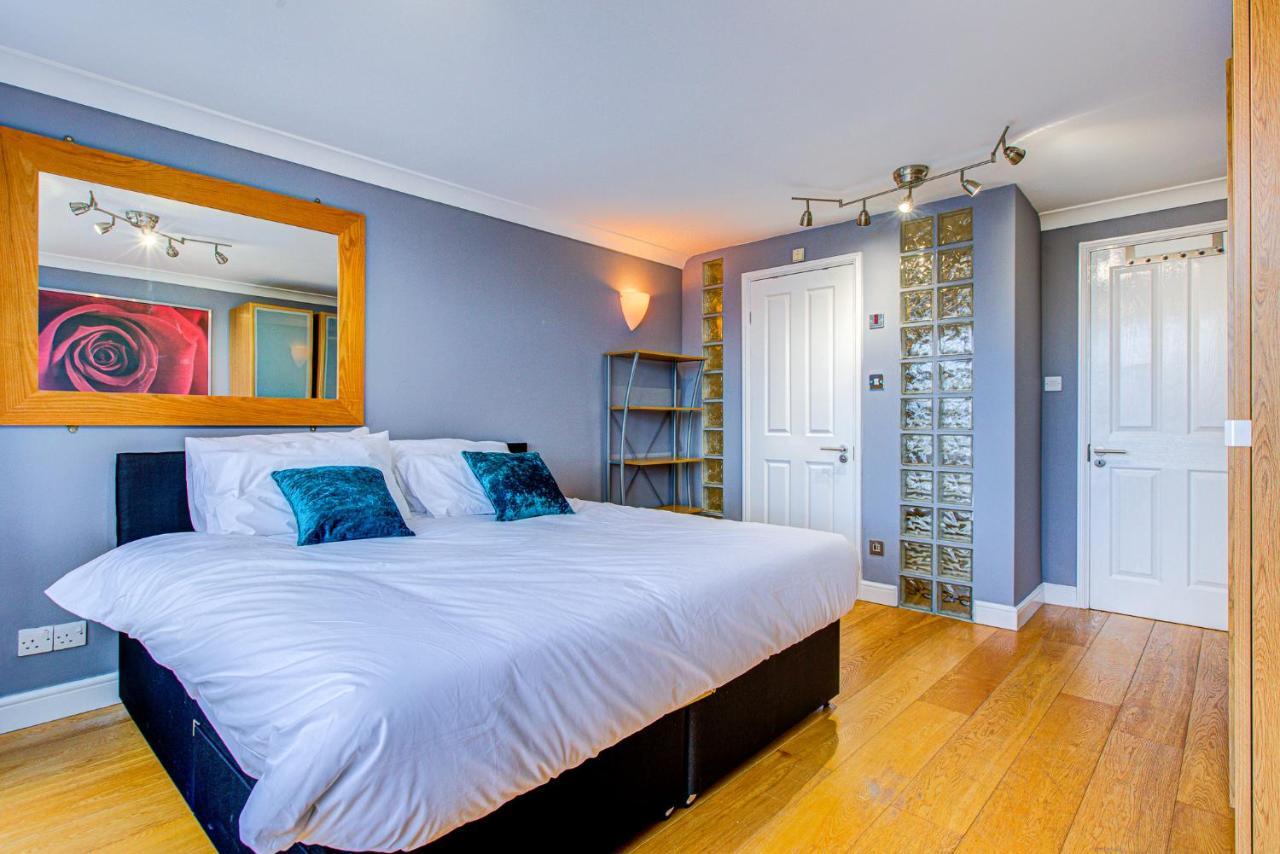 Statera Apartments - Thames View Лондон Екстер'єр фото