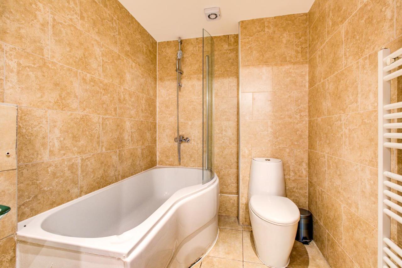 Statera Apartments - Thames View Лондон Екстер'єр фото
