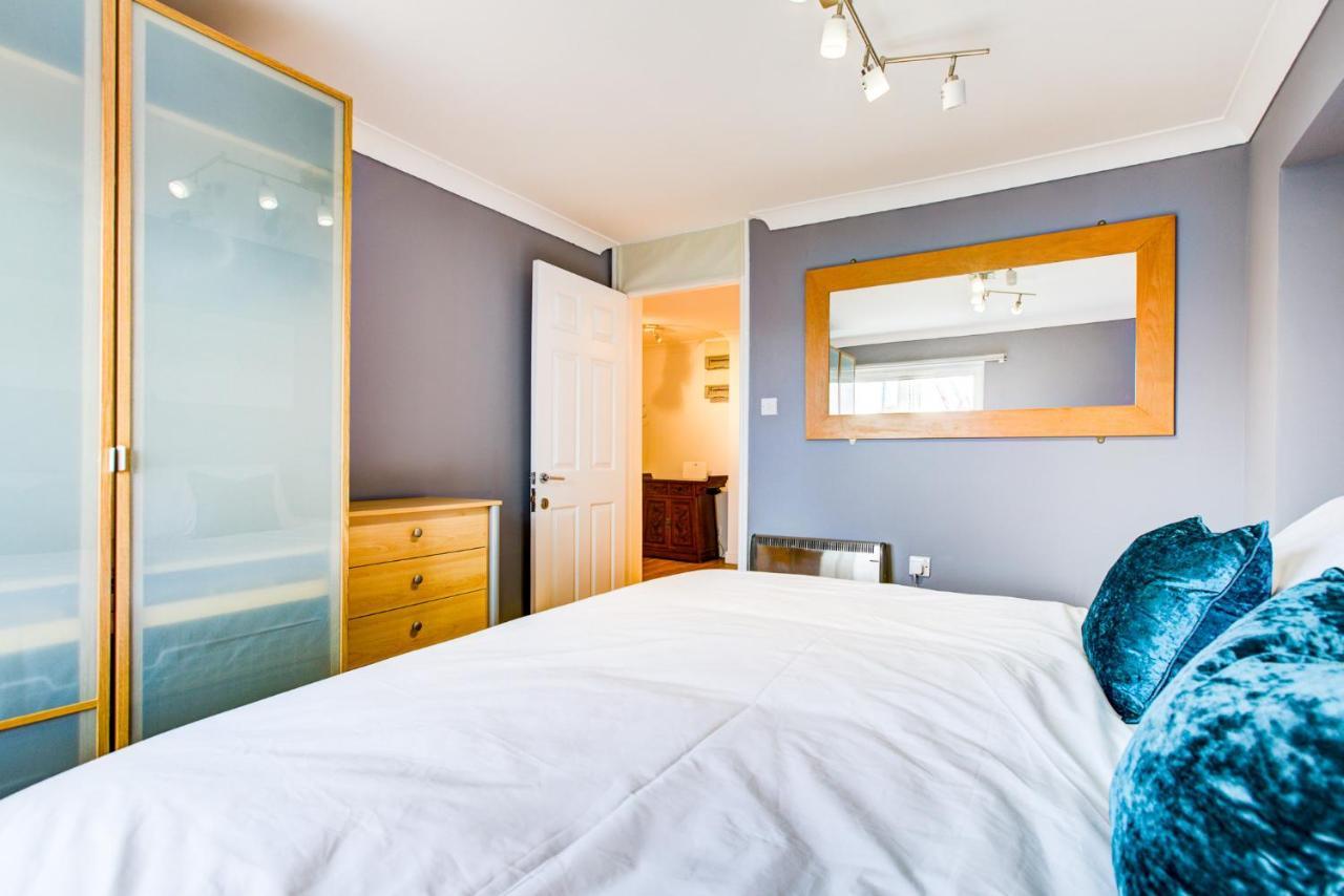 Statera Apartments - Thames View Лондон Екстер'єр фото