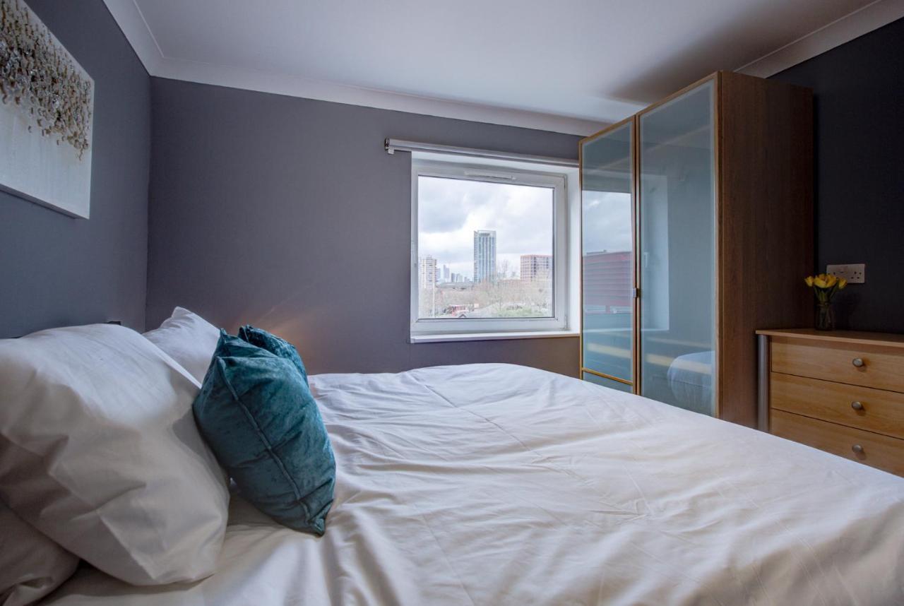 Statera Apartments - Thames View Лондон Екстер'єр фото